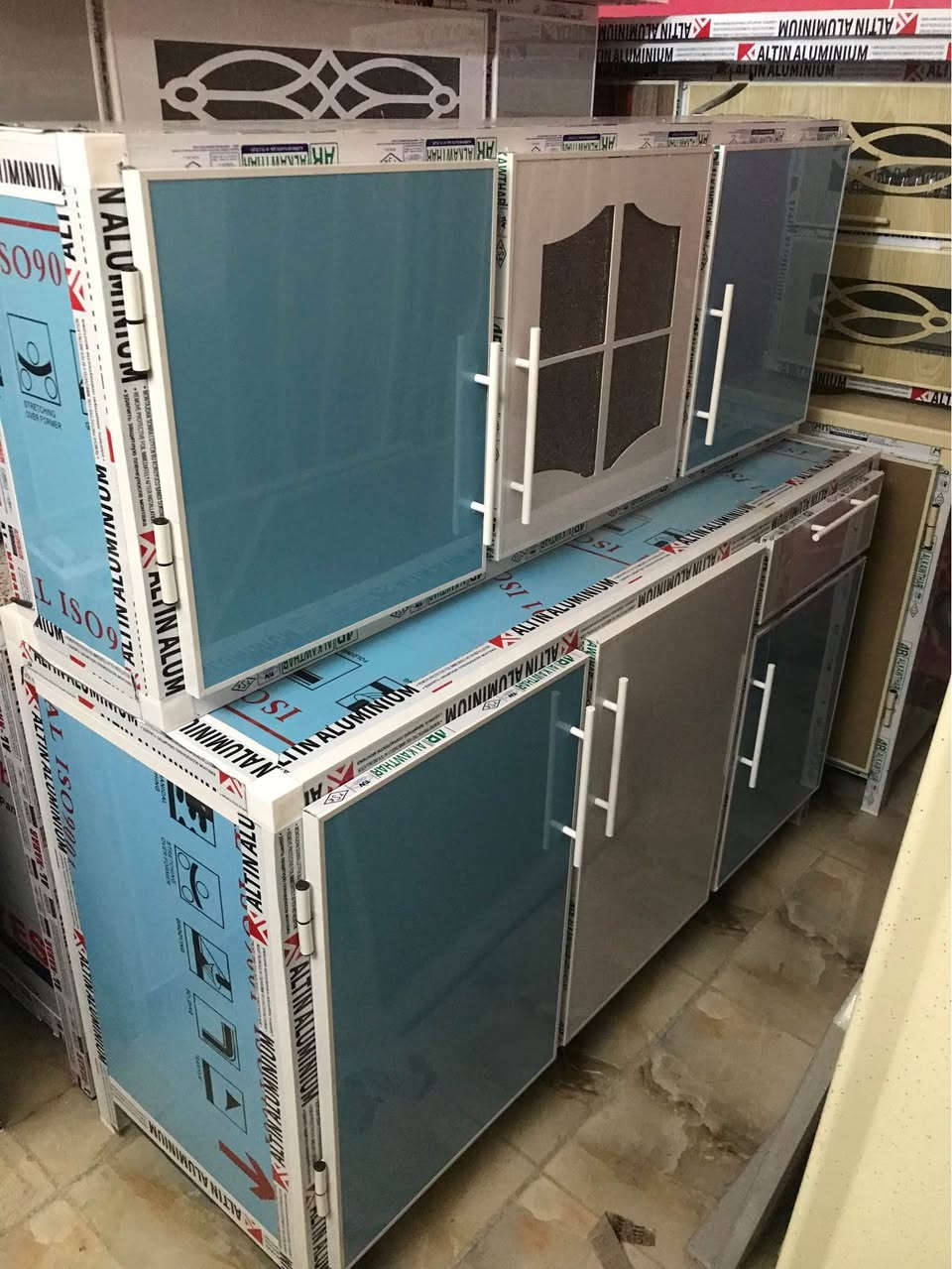 كاونتر متر ونص مع سنك متر مرمر تزكام درجه اولى بليت ثقيل ومقطع اصلي ونرماده حفر ونقش cnc وجوكر مخفي السعر 390 العنوان ناصريه شارع الاخلاص قرب مجمع ابي تراب *********** ناصرية, ذي قار
