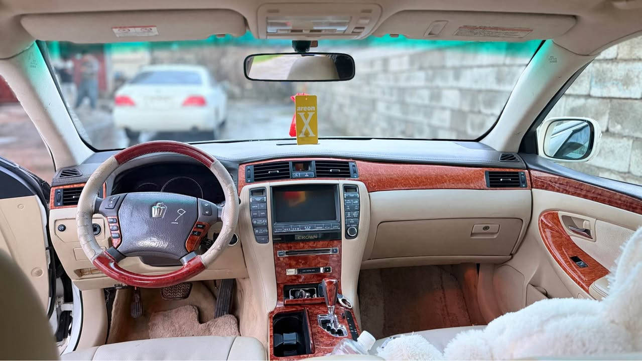 شاهينه كه وتت شوشه ئه بيّت ئاوها بيّت تاقانهى شار📦
براوه ١٨٢
فول فول مواسهفات
بيّ جال
بى شوخت
بيّ سارد
سلّايد
جلد
لايت ناوجهى كويّر
فول فول مواسهفات
سه ياره كه سفر سفره
جلده كانى لوك لوكن
تاقانهيه سه يارهكه
ساجه كانى وه ك شوشه وان شكاوى نيه سحری ٥7 
*********** بشدار, السليمانية
