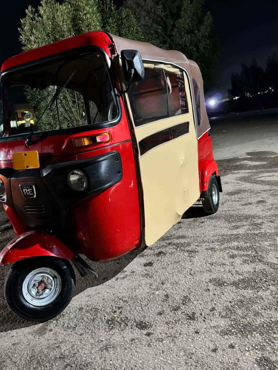 سلام وعليكم تكتك لبيع وحد وعشرين مكان دوره ابو جير هاذ رقمي ***********
