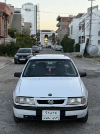 اوبل فيكترا • ١٩٩٢ • مكينة ١٫٨