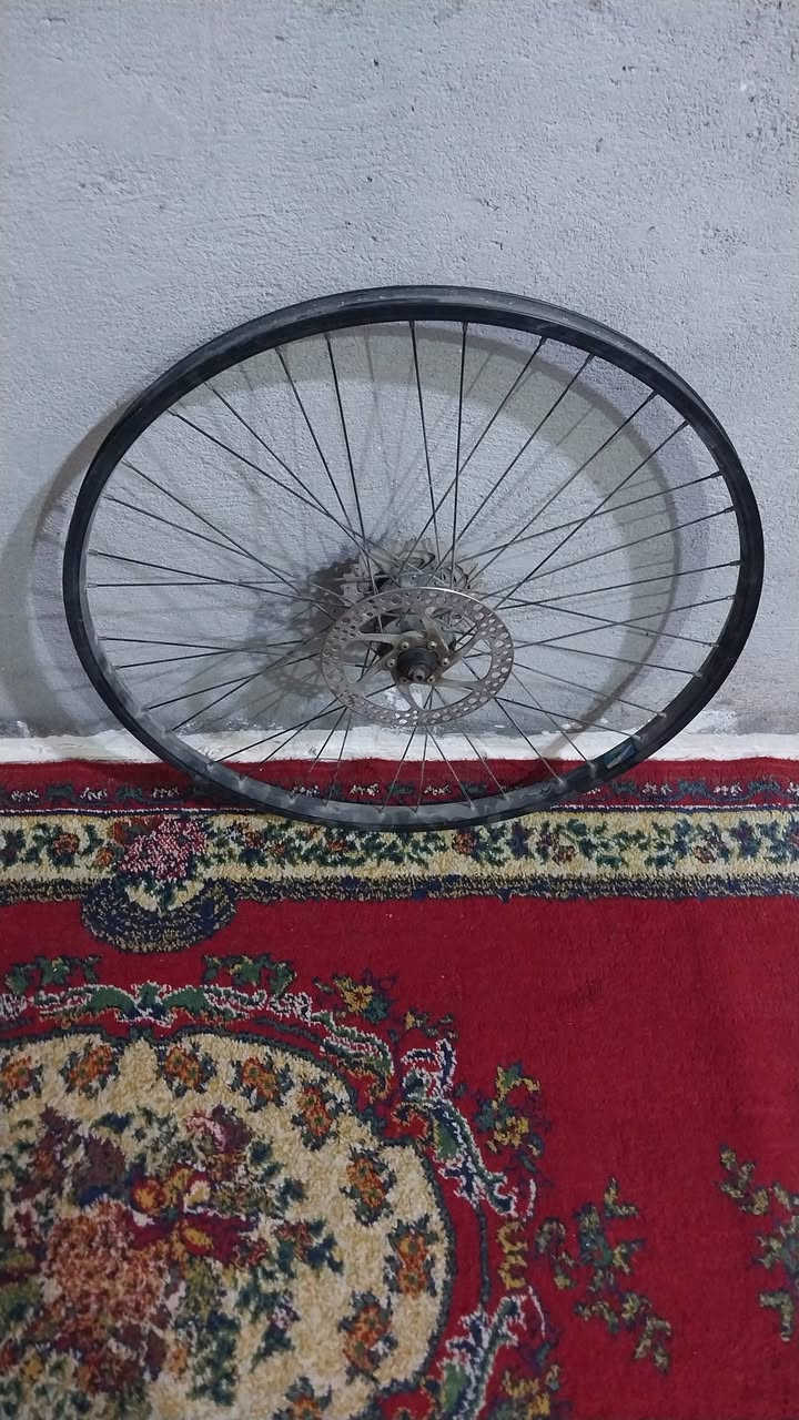 ويلات تفصيخ اصليه
تك ويل خلفي حجم 26 دسك مع المكينه 8 نمر السعر. 35 الف
تك ويل خلفي فكسد سيم عريض
السعر. 15 الف
زوج ويلات مع التايرات حجم 700 / 28 مع المكينه السعر. 50 الف
يوجد توصيل / العنوان البصره القبله 
***********
