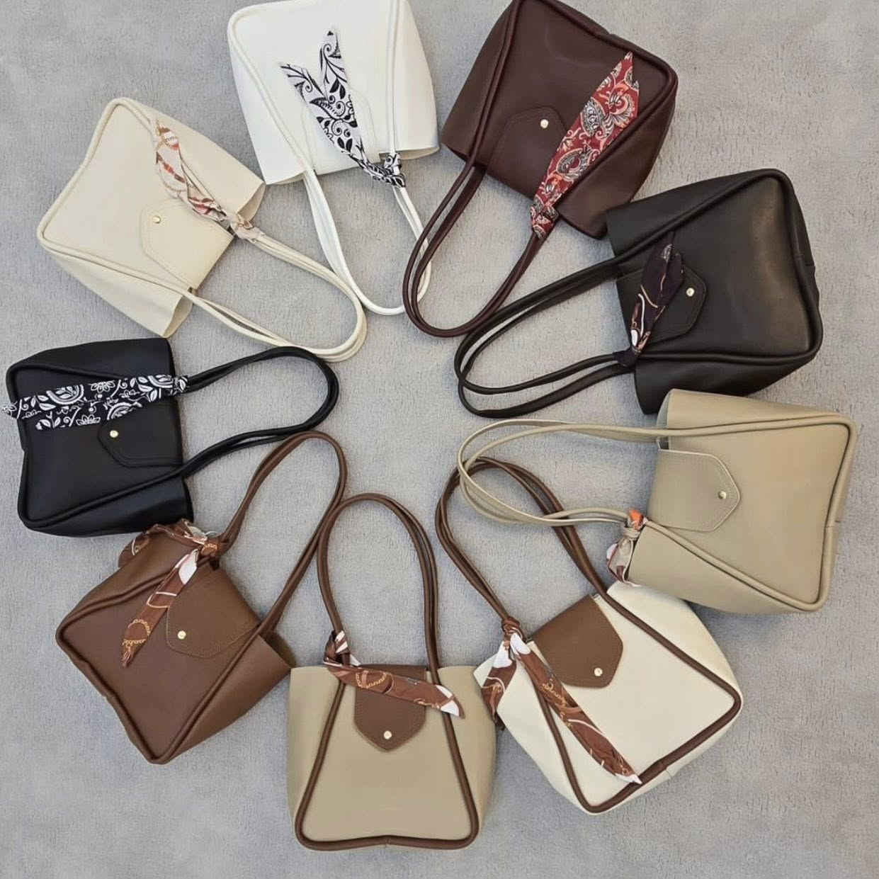 هذا الجمال كله بس بسعر 9 وشرط توصل نفس الي بالصوره
قياس الحقيبة العرض 
23 سم
36 سم ارتفاع
يوجد توصيل داخل النعمانية


**إذا كنت صاحب هذا الإعلان وتريد حذفه لأي سبب، رجاءا أرسل رسالة إلى الدعم الفني**