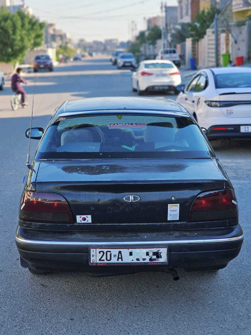 السلام عليكم.....
 برنس فراشة للبيع 
موديل 1997..... اللون اسود 
رقم ديالى الجديد  .... 
سنوية لـ 2028...
محرك مفتوح ..  
كير اوتو...
كير ومحرك خير من الله........
السياره بلاديه عدا صبغ ملاحضات فقط...
كهربائيات شغالة ....
دواخل نظيفة  ...
السعر 37وبيها مجال حك الجية .. 
مكان السيارة ديالى /بلدروز 
رقم الهاتف ‏***********
اسف عل اطاله الشراي يتصل غير متواجد عل 
فيس اتصال فقط .....
