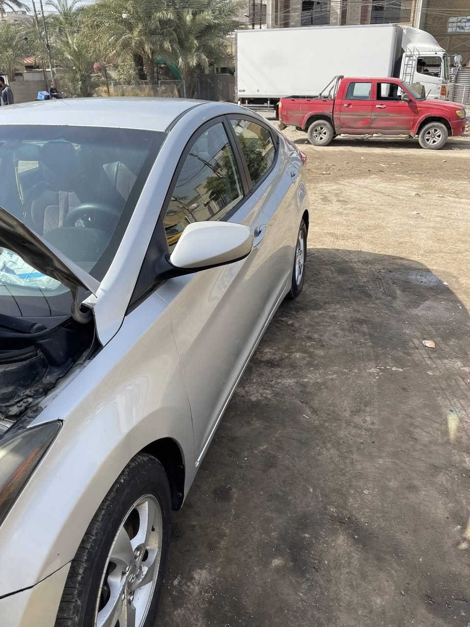 سلام عليكم

للبيع النتره موديل 2016

وارد أمريكي ضرر بنيد فقط بدون دواخل 

مكينة 1800دوش

محرك وكير صدر تخم تاير خير جديد 

السياره جاهزة من كل النواحي  

رقم بغداد أنكليزي تحويل مباشر 

الهاتف ***********

مكان السيارة بغداد الكمالية
