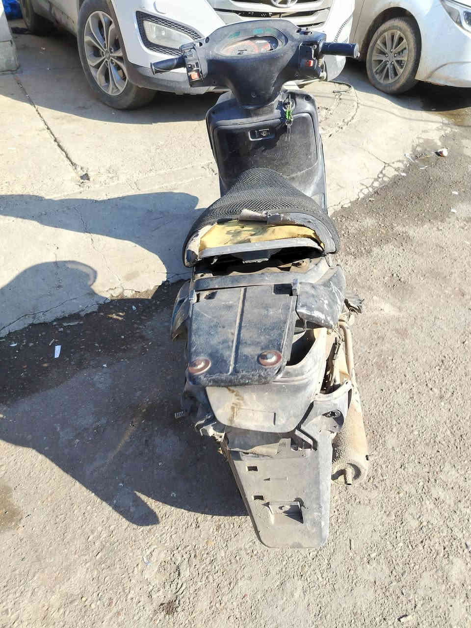 دراجه فضائي 140 متروكه صوت بالمكينه بس تشتغل ابيع كوم حديد اكرر كوم حديد 100الف بغداد ***********
