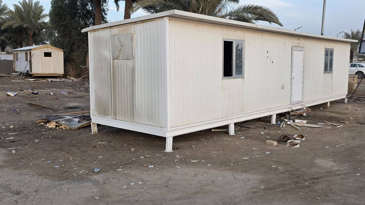 كرفانات مستعمل ١٢×٣.٥ و١٢×٣و٤×٣.٥و٨×٤ويوجد كرفانات جديد جميع القياسات *********** و٠٧٩
