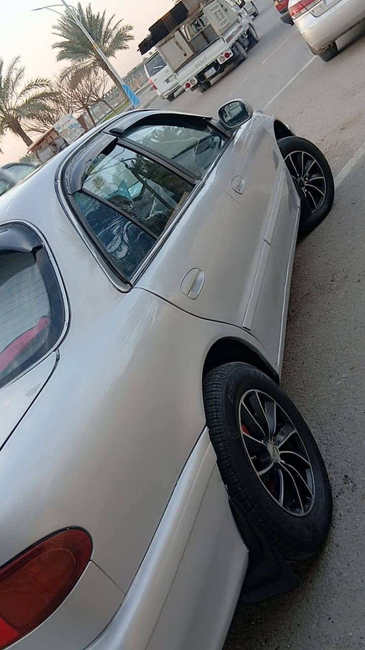 سلام عليكم من رخصت الادمن للبيع سوناتا تو موديل 95 مصبوغه لجماليه كير ومحرك وصدر خير  الله تخم تاير جديد رقم انبار انكليزي كير اوتوماتيك كهربائياته كله شغاله السعر 45 وبيه مجال قليل مكان السياره فلوجه النساف غير متواجد ع الفيس ***********
