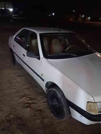 405 موديل 2009 سياره حلوه وجاهزه رقم بغداد سنويه ساقطه السعر 28 وبيه م...