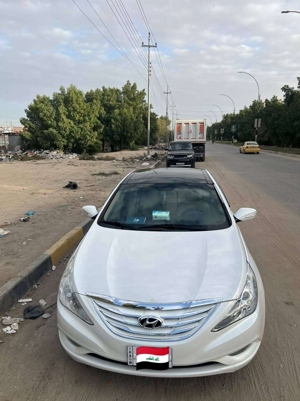 سلام عليكم سوناتا 2011خليجي وفول مواصفات عدى البصمه محرك جبير 2400 بدون صرف بدون بخار كير كفاله 
السياره بيها منضومة غاز جديده 
مكفوله من صبغ والمعجون بيها 
بارد فقط باب سائق وخشم جاملغ المامي 
سعر 117 وبيهة مجال بسيط 
المكان كربلاء المقدسه 
رقم الهاتف 
***********
