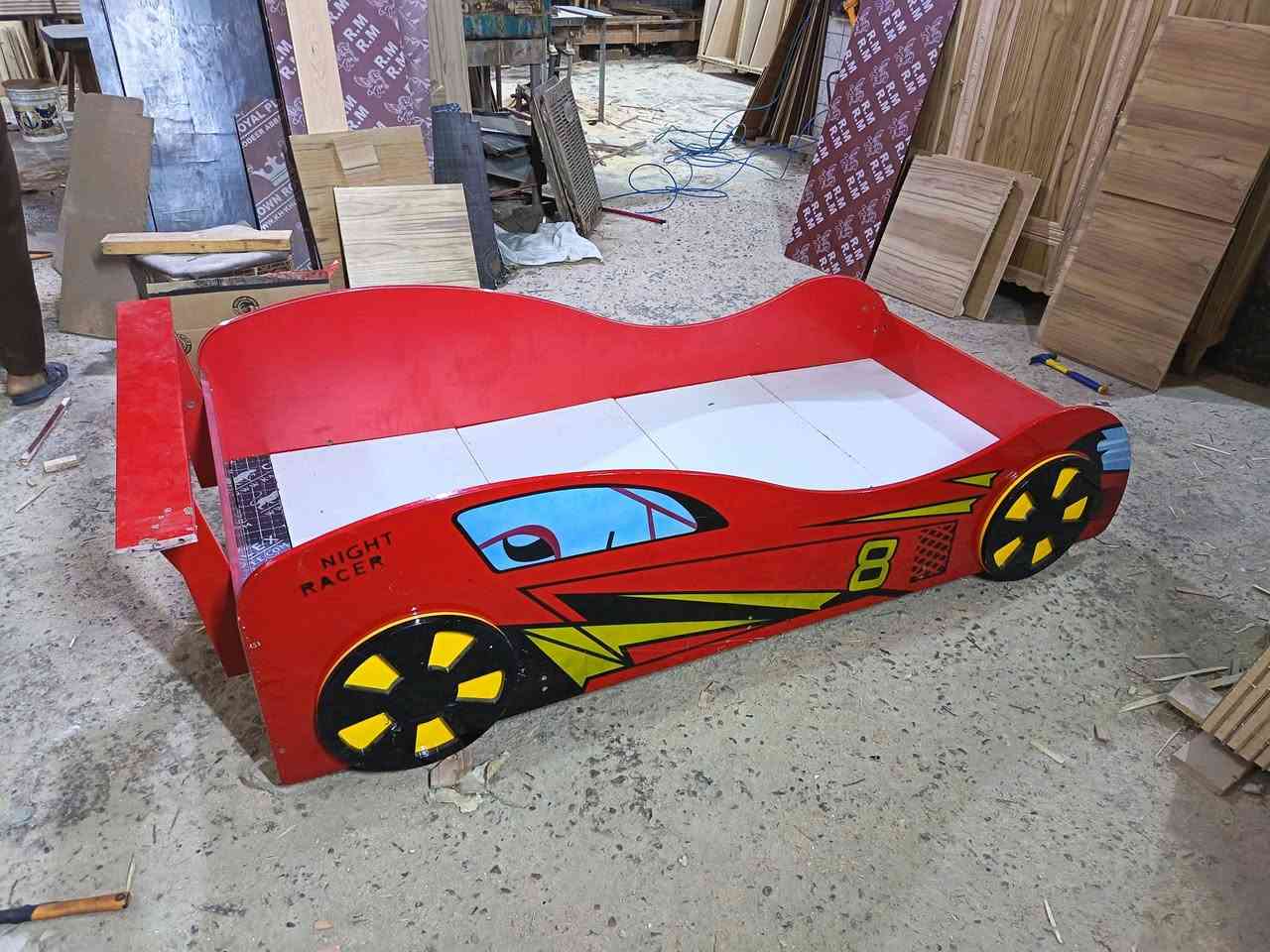 جربايه أطفال علئ شكل سياره
طول 2 متر
العرض 90
السعر 50 الف مكاني بغداد الشعب ***********
