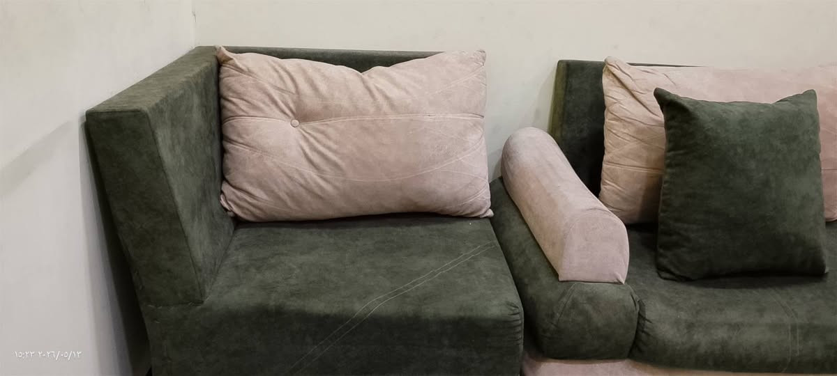 🚨 للبيع مستعجل 🚨

🛋️ تخم كونلر مودرن
✨ مستعمل استعمال بسيط ونظيف جداً
🎨 اللون أخضر غامق ويا بيج
🧵 قماش مخمل ناعم ومريح
🪑 عدة قطع ويا المخدات كاملة

💰 السعر: 200 دينار
📌 بي مجال بسيط
📞 7777491733

البيع مستعجل 👍


**إذا كنت صاحب هذا الإعلان وتريد حذفه لأي سبب، رجاءا أرسل رسالة إلى الدعم الفني**