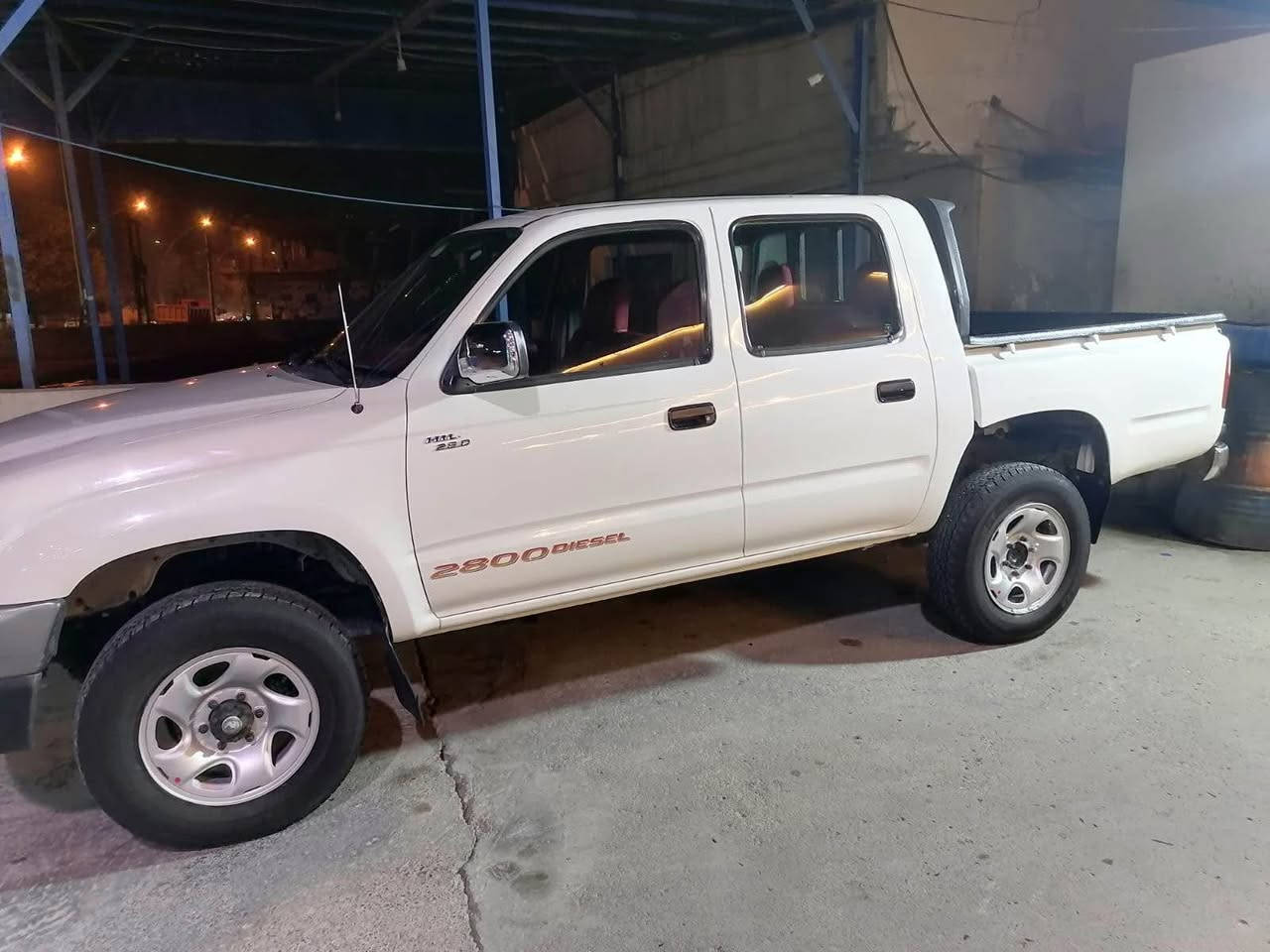 پيكاب ئه رنه ب مؤديل ٢٠٠٤ ده بل ئه كسل ناوسؤر ئارم پلاستيك هه ولير به شرت گاز گيرو مه كينه به شه رت  سياركى جوانو ريكو پيك بى بؤياغه يك جيگاى سارده كوته هه مو گيانى به شه رته سحرى76  وه ره قه   
*********** سوران, أربيل
