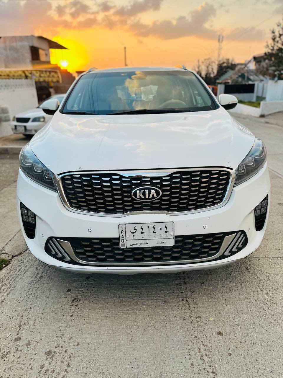 سورينتو للبيع وارد خليجي 
V6
ماشيه 174
رقم بغداد
7 راكب 
بيها باب الخلفي جه اليمين مبدل بلادي 
تدفئه تبريد فووول
تخم تاير جديد 
سنويه باسمي تحويل ثاني يوم 
مكاني بغداد
السعر اتصل عله الرقم :
***********
