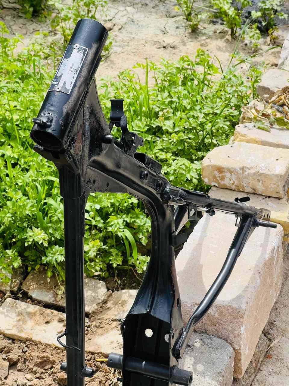 سلام عليكم شاصي 2015 اوراق شرط الترقيم 275 وبيه مجال قليل حك الجيه *********** وتساب
