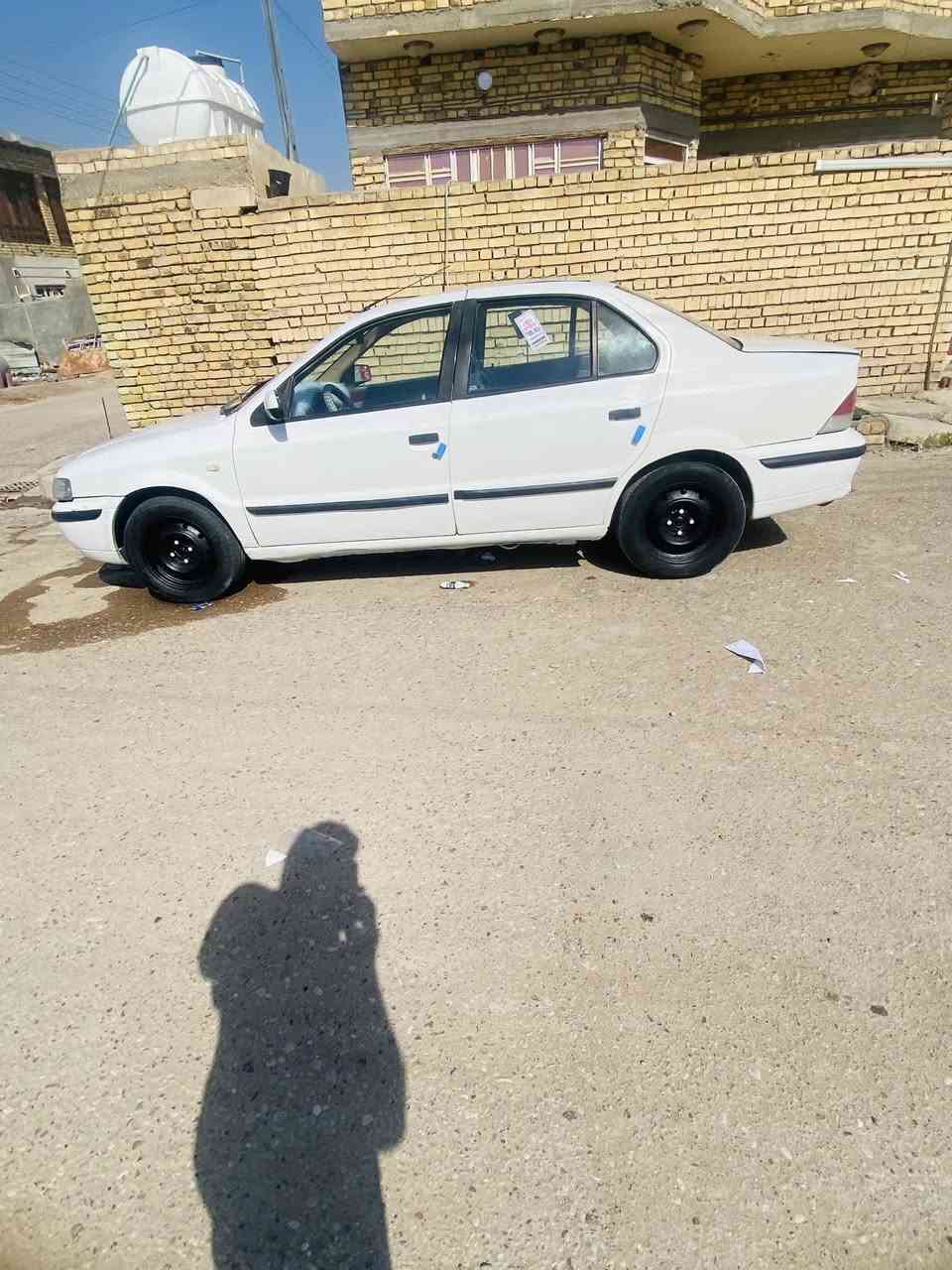 السلام عليكم سمند للبيع رقم بصره رعيها بلعماره موديل 10 مكينه وكير مكفولات تخم تاير  تبريد شغال  السنويه لل 28 مصفره غرامات  العنوان ميسان قضاء كميت السعر ب 30 وبيها مجال قليل الرقم  اتصل على الرقم ***********
