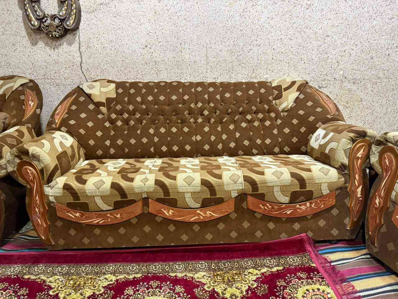 اغراض للبيع تخم نظيف مابي اي ضرر مع معرض وتيلفزون
للاستفسار خاص 
مكان بابل


**إذا كنت صاحب هذا الإعلان وتريد حذفه لأي سبب، رجاءا أرسل رسالة إلى الدعم الفني**