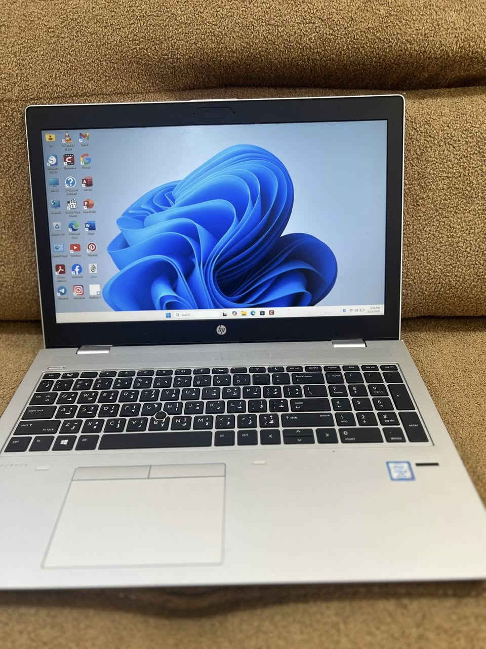 🔹 للبيع لابتوب HP ProBook
🔹 المعالج: Core i5 جيل ثامن (8th Gen)
🔹 الرام: 8GB
🔹 الهارد: 256GB SSD 
🔹 الشاشة نظيفة ووضوح عالي
🔹 الجهاز شغال مابي اي مشكال
🔹 مناسب للدراسة، الأوفيس، التصميم الخفيف، واليوتيوب
🔹 ويندوز منصب وجاهز للاستعمال
مكاني بغداد الغزاليه سعره 250 وبي مجال بسيط


**إذا كنت صاحب هذا الإعلان وتريد حذفه لأي سبب، رجاءا أرسل رسالة إلى الدعم الفني**