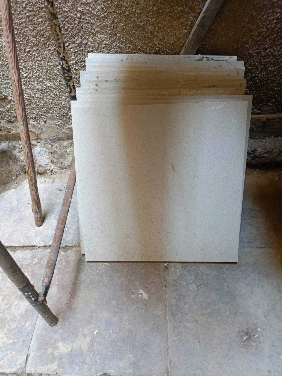 سيراميك مامستعمل قسم مفتوح وقسم الثاني بعده بلباكيت قيم وأخذه بسبب الانتقال


**إذا كنت صاحب هذا الإعلان وتريد حذفه لأي سبب، رجاءا أرسل رسالة إلى الدعم الفني**