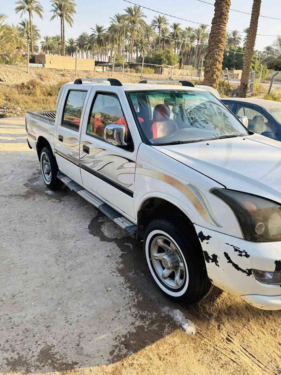 السلام عليكم كنوة ٢٠١٢ بدون صبغ بدون حادث تخم تاير جديد مسجل ايباد جديد وتخم سماعه نقص اكسسورات رقم بابل جديد باسمي عنوان السيارة بابل
***********
