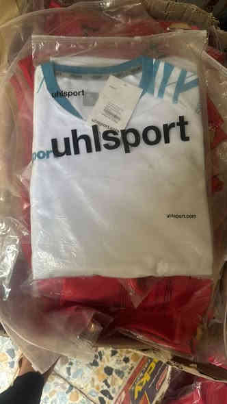 سلام عليكم حبايب تجهيزات رياضيه كامله امراتيه شرط كله اصلي البيع المكان مقابيل نازحين اسعار فول مناسبه رقم الهاتف ***********
