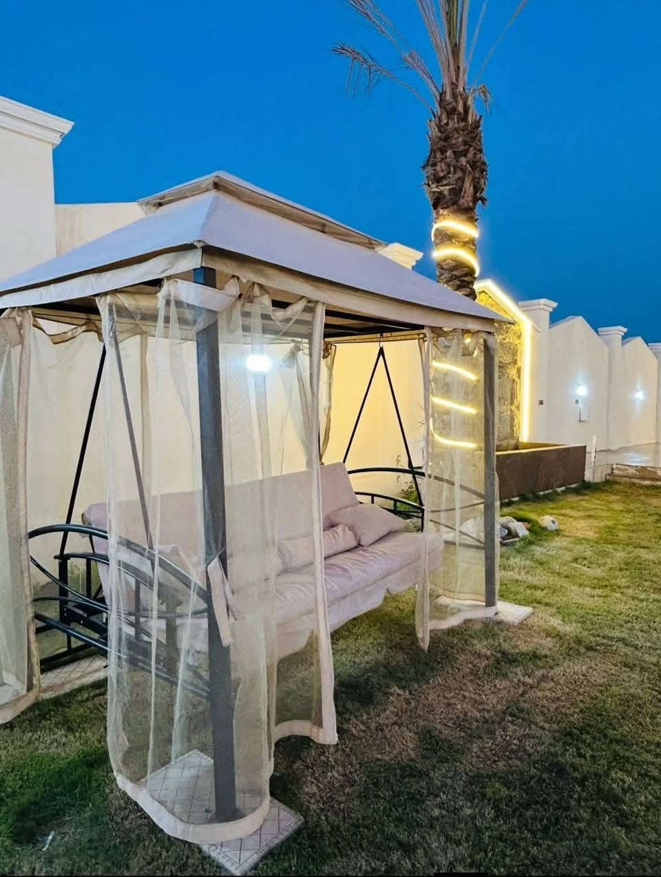 الصيف ويانة غير ☀️🌊🥂🍒

متوفر حجز مزارع للأيجار اليومي في الدوره البعيثه بأسعار مناسبة موثقة من تطبيق اجرلي ✅

للحجز والاستفسار 
***********

