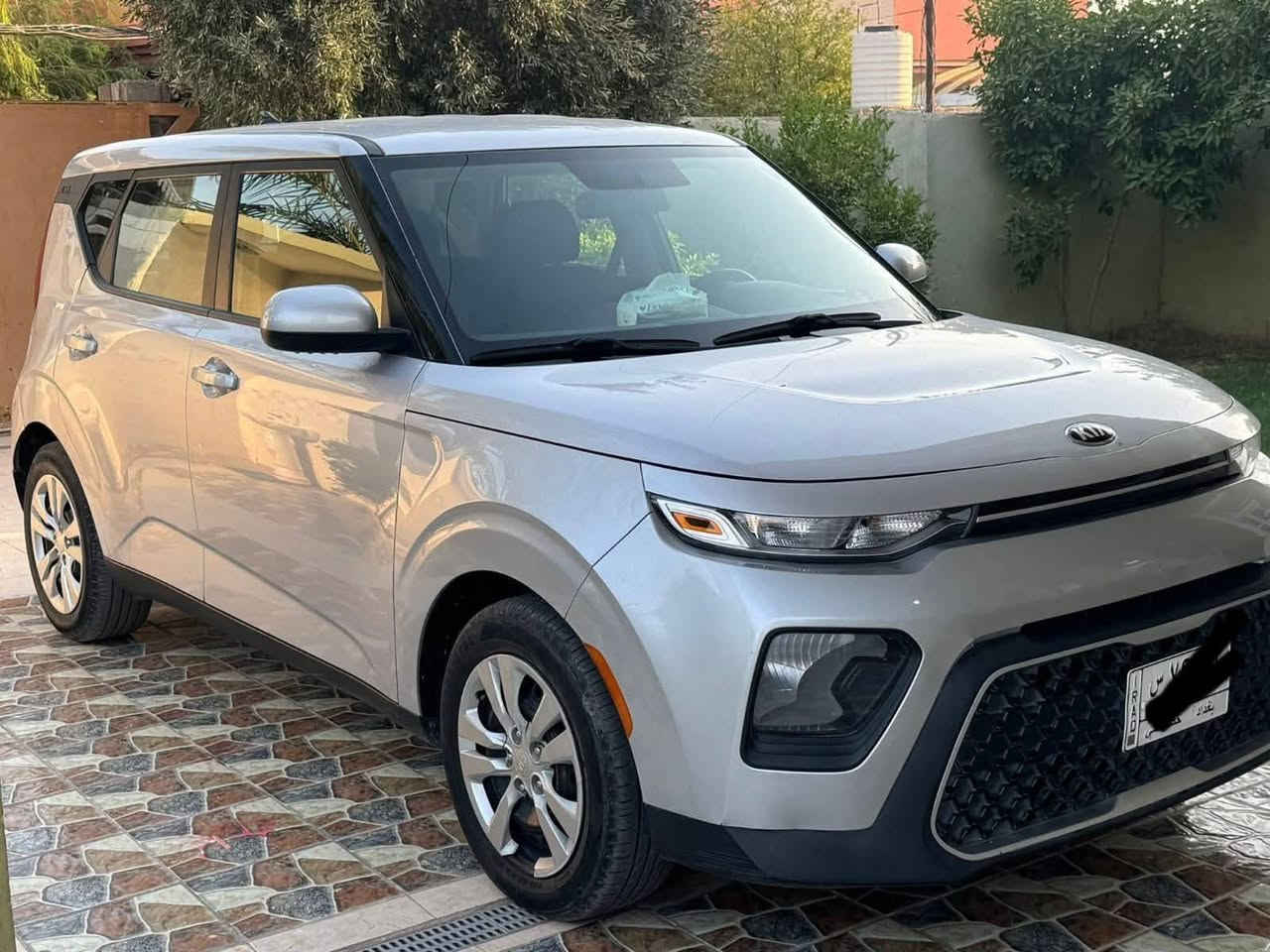 للبيع موديل 2020
ضرر باب صندوك

محرك 2000

مكان بغداد 

سعر 132 

***********
