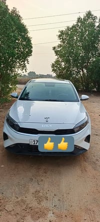 سياره سيراتو 2024محرك 2000 مواصفات  قطعتين تبريد فتحه تحكم ستيرن مانع ...