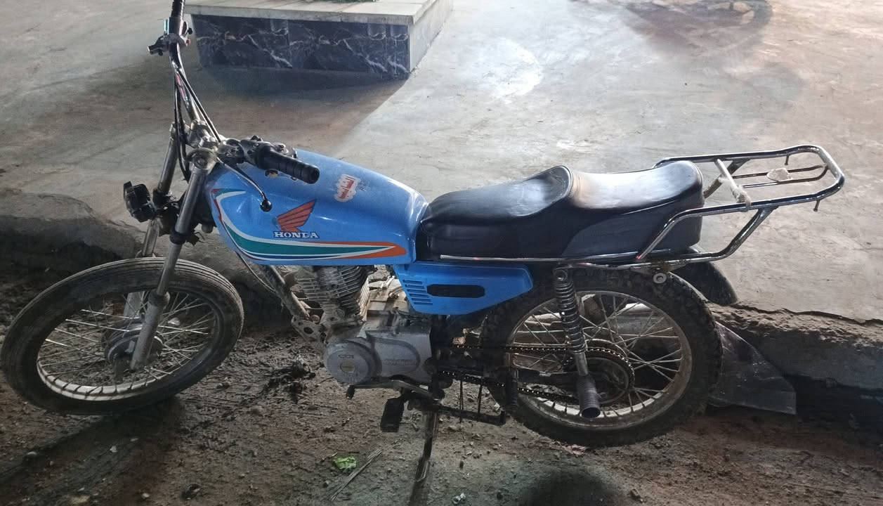 سلام عليكم دراجه 4كير موديل21كهربائيات كامل دراجه كلش حلوه ونظيفه السعر 300وبيهه مجال حك الجيه


**إذا كنت صاحب هذا الإعلان وتريد حذفه لأي سبب، رجاءا أرسل رسالة إلى الدعم الفني**