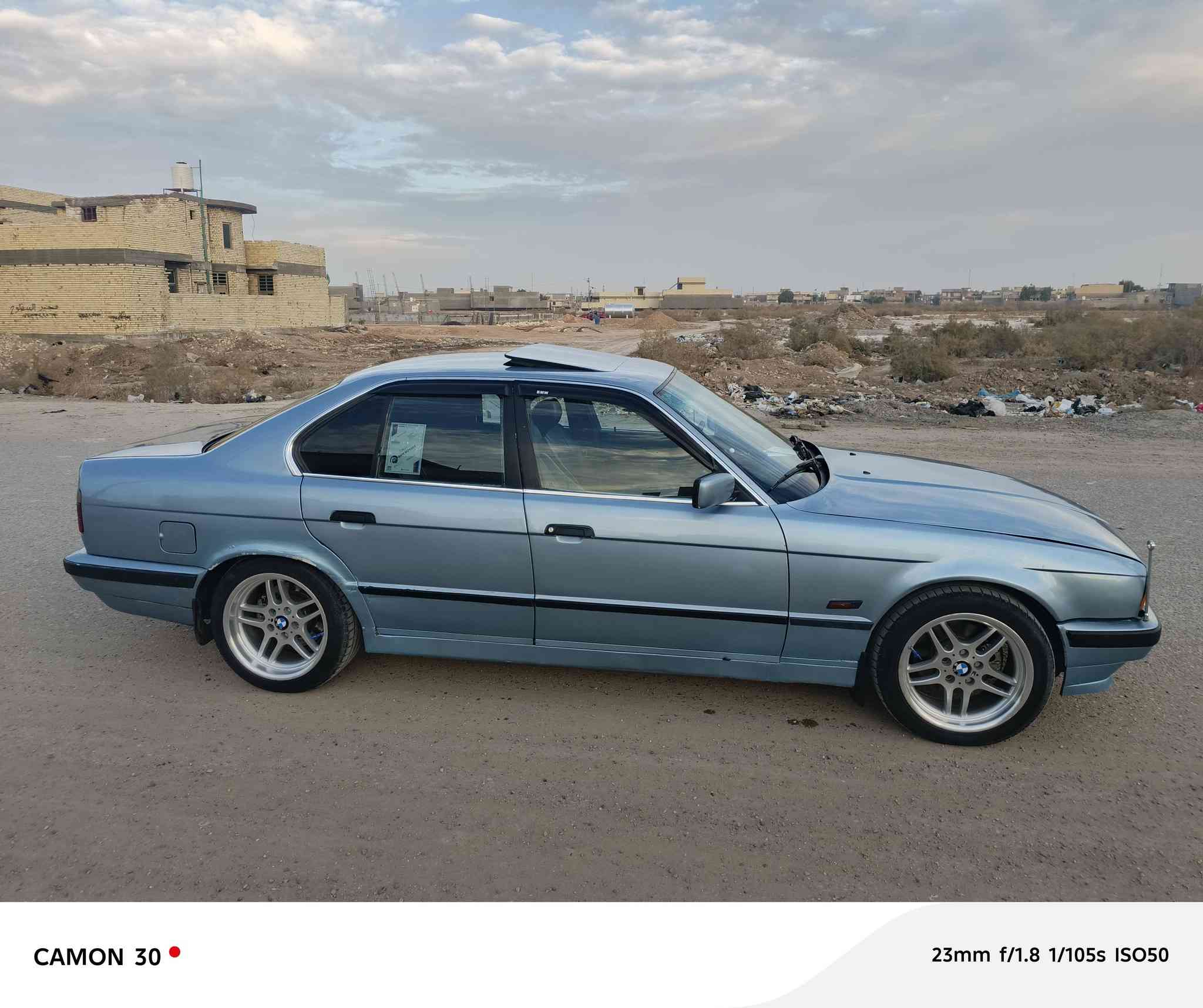 السلام عليكم بيع مستعجل
بي ام 525 مسكر  V6 رقم انكليزي انبار تحويل ثاني يوم تخم تاير جديد ويالة M فتحه سقف بلاد لايت لد اصفر اشاير خلفي لد كاردن شيال كاردن تانكي بانزين كلة جديد ارضيات M ترايك للبصرة سيارة نضيفه خير من الله بيع مستعجل #السعر 48 ورقة وبيه مجال مامتواجد على الفيس الشراي يتصل 

مكاني بابل اسكندرية 

***********  شراي يتصل
