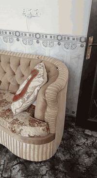 السلام عليكم تخم حرفL للبيع 350 الزبير***********
