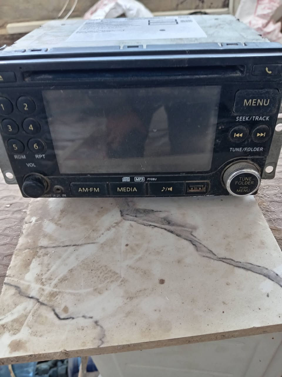 سلام عليكم اخوان عندي غراض النترا للبيع ١٩٩٣ والاستفسار ***********
