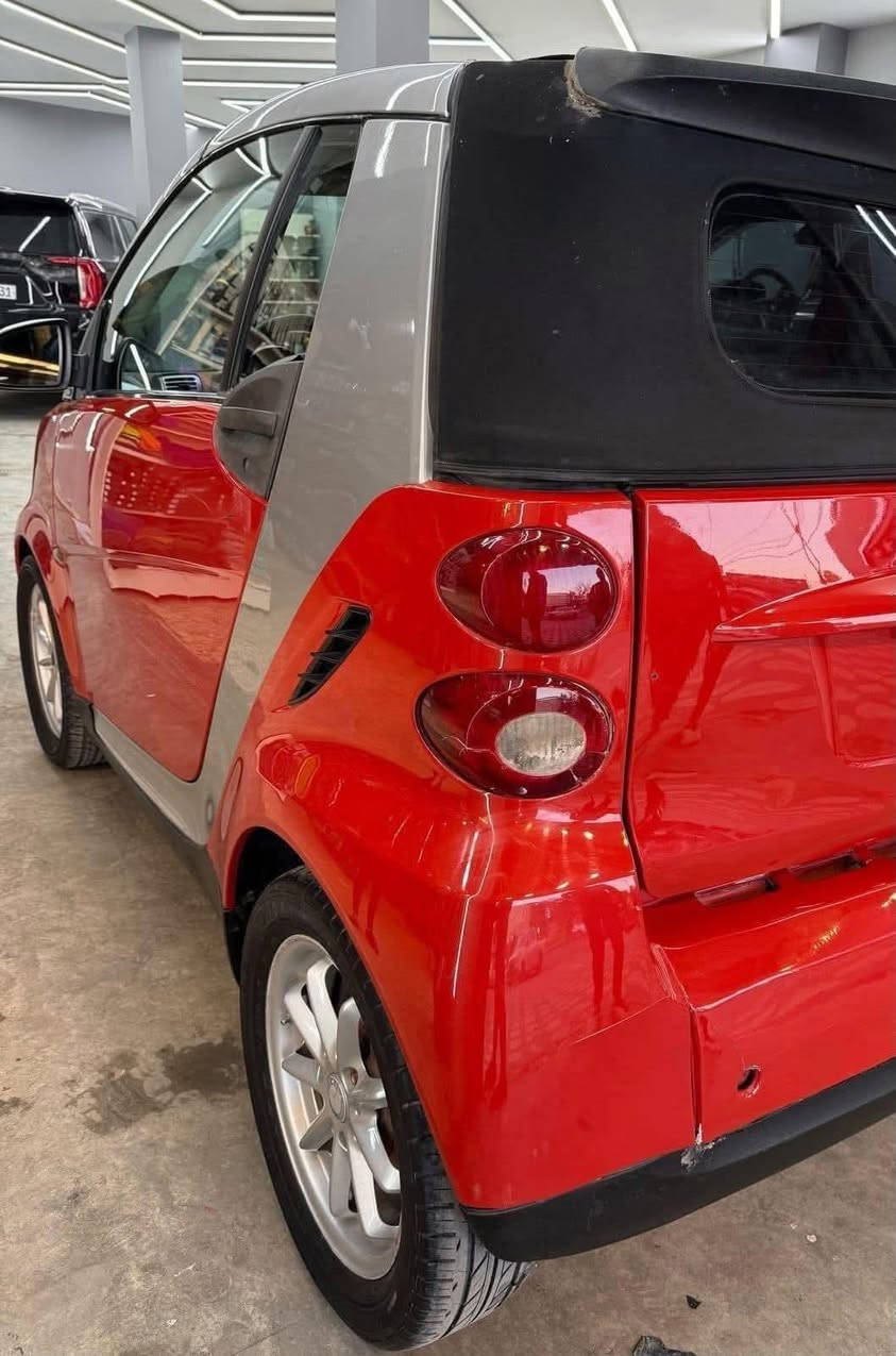 سلام عليكم 
بيع فقط مرسيدس سمارت 2008
رقم بغداد  الجديد شرط التحويل 
محرك شرط كير أوتوماتيك شرط 
كهربائيات كلها شغاله وجاهزه 
داخل احمر غرفه اسود 
تخم تاير ويل كب 
مكاني سامراء 
سعر 50 بيه مجال بسيط
***********
