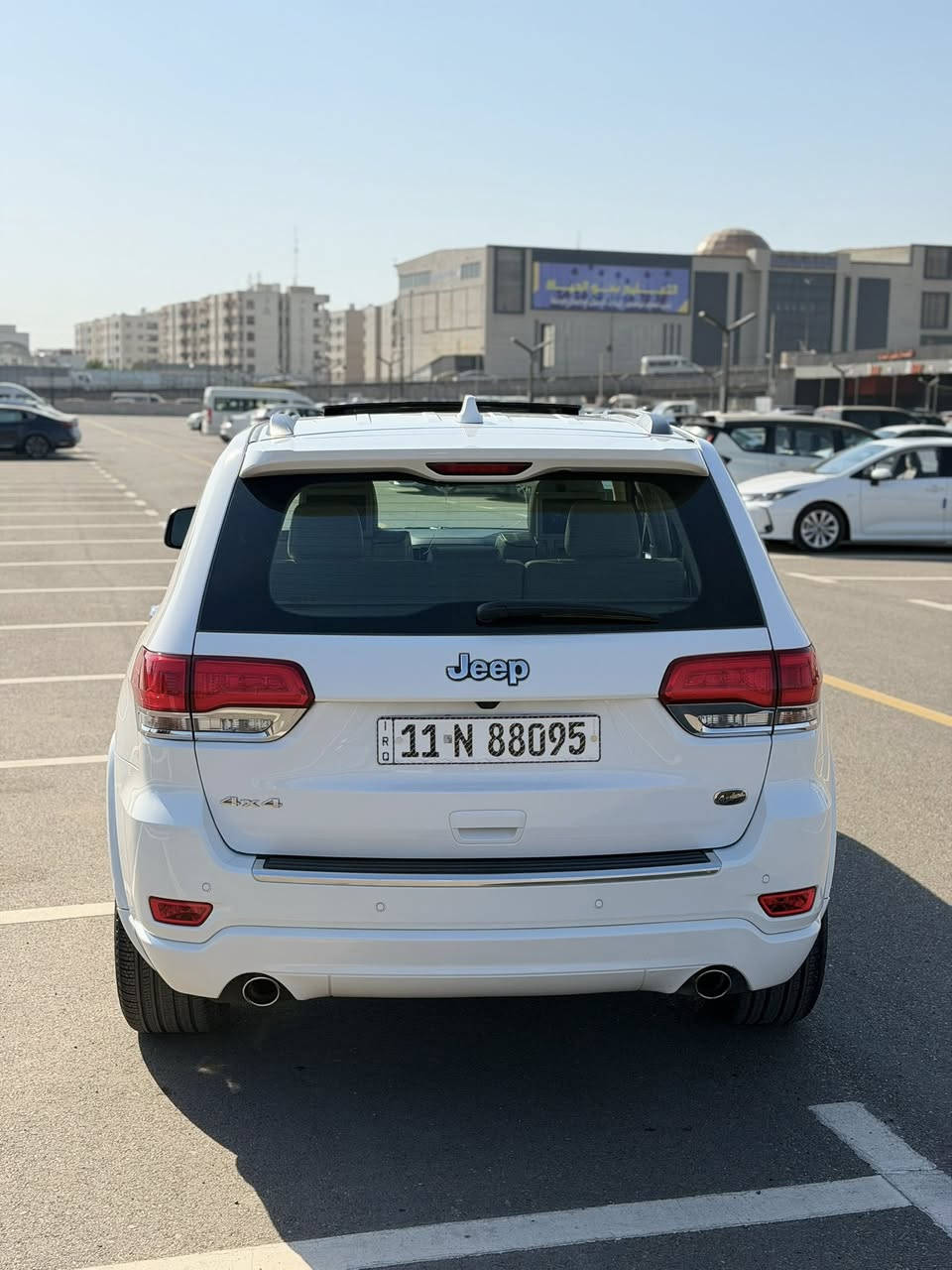 سلام عليكم جيب  خليجيه موديل 19 اوفر لاند فول فول كفاله عامه من الشخط جكات بنرامه كشنات كهرباء شاشه جبيره ماشيه 20الف حقيقي رقم بغداد شاشات خلفيه كشنات حار بارد المواصفات البالك كلهن بهاي السياره عنوان السيارا بغداد شعب رقمي***********ولسعر خاص واتساببب♥️
