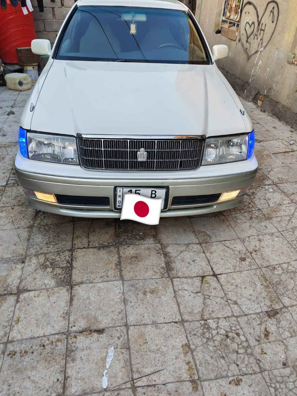 راس الثور  رقم دولي تسجيل جديد رقم B  سنويه 2030
مكفوله من الكص والضربه مشكوك بيها نقل وابيع نقل 
مكينه وكير شرط كفاله توني شادهن فيفيتي 3000
حداده 💯% تخم تاير جديد 
غرفه جديده 
السعر 72
سياره جديده وجاهزه‏ العنوان البصرة ابو صخير
‪0782 630 4821‬‏
