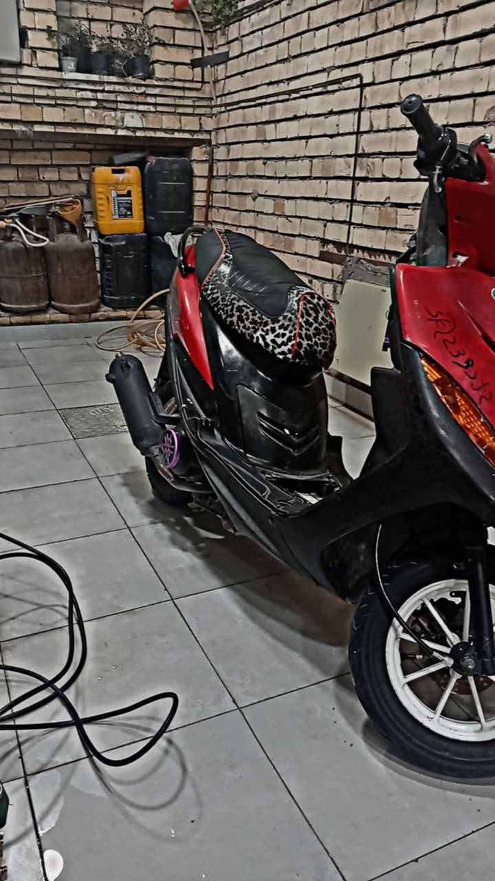 دراجه ماكس عدله  مال رنبه جديده مكفوله كفاله عامه من كلشي مكينه وكفرات وسواد وشاصي كله من طول لطول ختمه واحد مكاني بغداد الخطيب الزراعي  اي ستفسار خاص سعر 500 وبيه مجال


**إذا كنت صاحب هذا الإعلان وتريد حذفه لأي سبب، رجاءا أرسل رسالة إلى الدعم الفني**