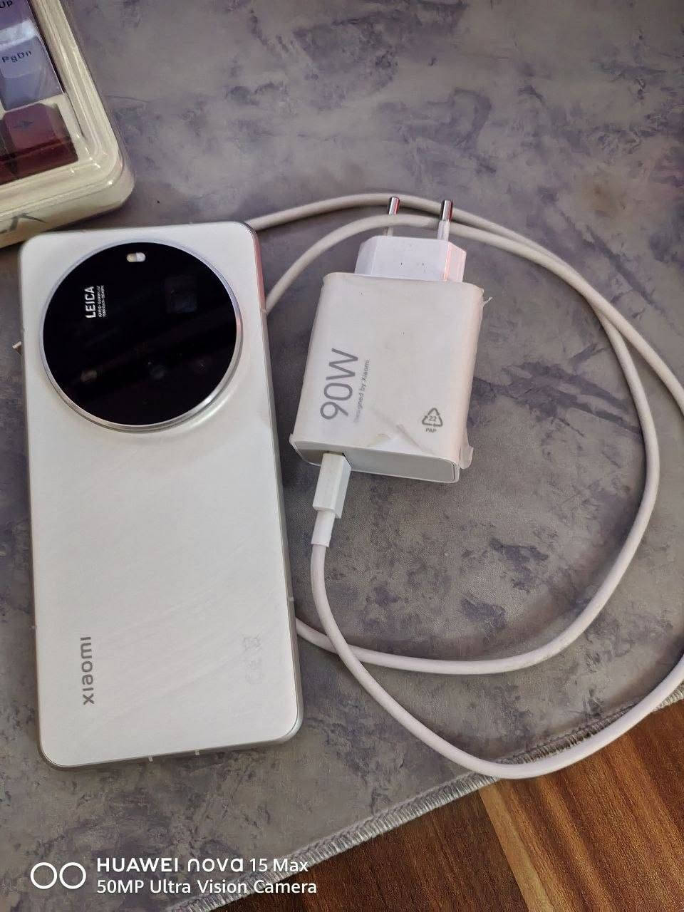 Xiaomi 15 ultra
جهاز غني عن التعريف من كل النواحي صور ومعالج وبطارية وشحن
معالج / Snapdragon 8 elite 
رام / 16 + 16
ذاكرة / 512 
نوع الشاشة / LTPO Amoled (120hz)
البطارية/ 5410
شحن / 90 واط واير و 80 واط وايرلس 
نظافة الجهاز 100% 
نظيف مابي خدش ولا اي شي مكفول 
السعر / 1150 قفل 
المكان / واسط الكوت 
ماعندي توصيل محافظات
*********** هذا الرقم تتصل موجود و واتس هم موجود بي
