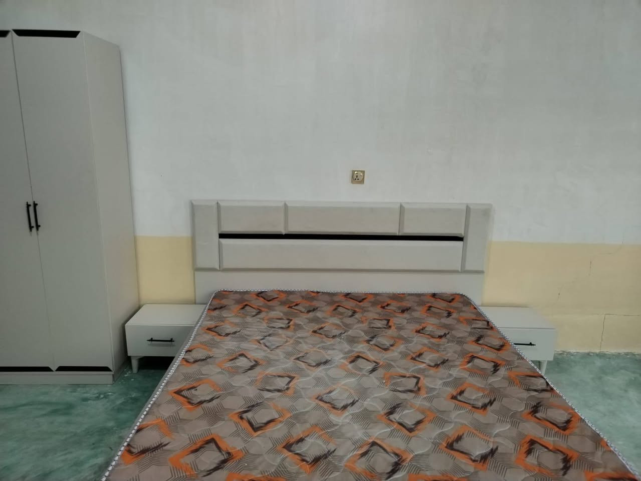 غرفه للبيع نضافه فول سعرها 400وبي مجال


**إذا كنت صاحب هذا الإعلان وتريد حذفه لأي سبب، رجاءا أرسل رسالة إلى الدعم الفني**