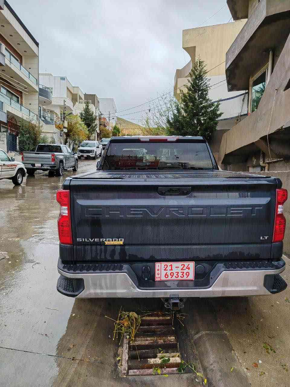 chevrolet silverado LT 2023

Chevrolet Silverado 2024
٤ بستۆن _ ٢٧٠٠ 
 
4x4  -  LT مواسه‌فاتی 

دوو پارجه پوياخه یه‌ 

گێڕ و مه‌كینه‌ و كارابای به‌ شه‌رت 

ژماره‌ كاتی و ٢ مانگ 

ته‌نها فڕۆشتنه‌ 
___________________***********حاجي هيوا
سلفرادو ٢٠٢٤
LT - 4X4   مواصفات 
فور ویل  
٤ سلندر  حجم ٢٧٠٠

كیر و محرك و كهرباي كلشي بشرط 

‏رقم مؤقت وباقي شهرين  

للبیع فقط 
سلیمانیه السليمانية, العراق
