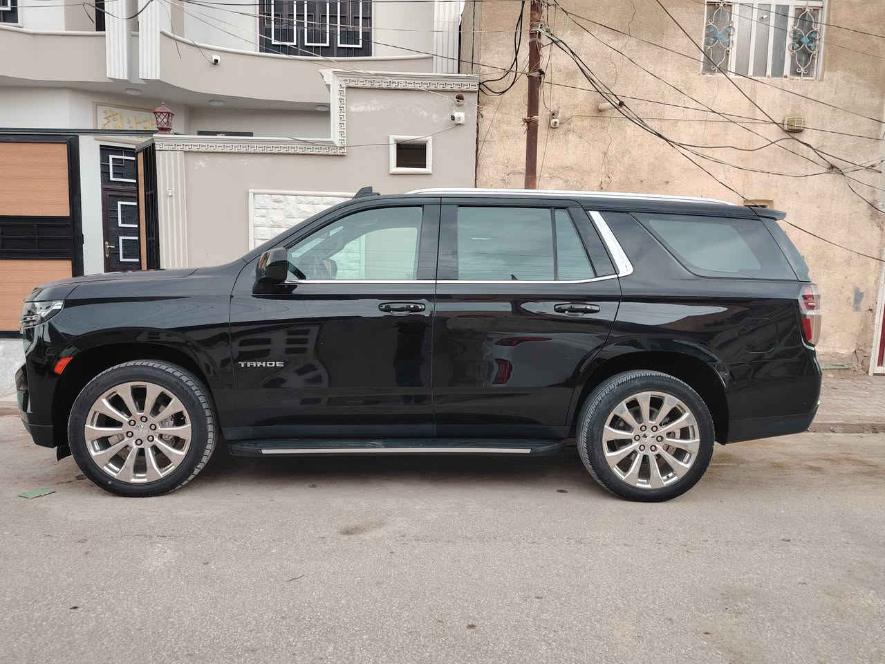 تاهو 2023 خليجي LS رقم بغداد سياره كلش جديده ماشيه 58 بيه شبر بارد السعر 470 وبيه مجال بسيط  *********** مكاني النجف
