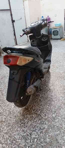 سلام عليكم سكنس فحل دراجة بيها نقص مثل ما واضح بل صور بجم وقبق هندر دراجة شغالة نكرة سلف بس باتري ما بيها تشغلها جيب باتري وفحص مكاني بغداد العبيدي سعر ٢٨٠ م***********
