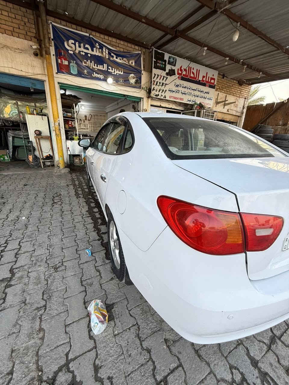 سلام عليكم من رخصة الادمن النترا للبيع موديل 2011 بيه صبغ حزام رقم نجف انكليزي تبريد ثلج حداديه حلوه مكينه كير جدد تخم تاير جديد باتري جديد مكينه 1600 سعر 95 وبيه مجال بسيط *********** مكاني النجف حي الغري
