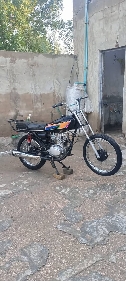 دراجه لل بيع مديل 23كلك مكينه لا صوت ولا نضيغ مكان غماس سعر 300وبيه مجال ‏‪***********‬‏
