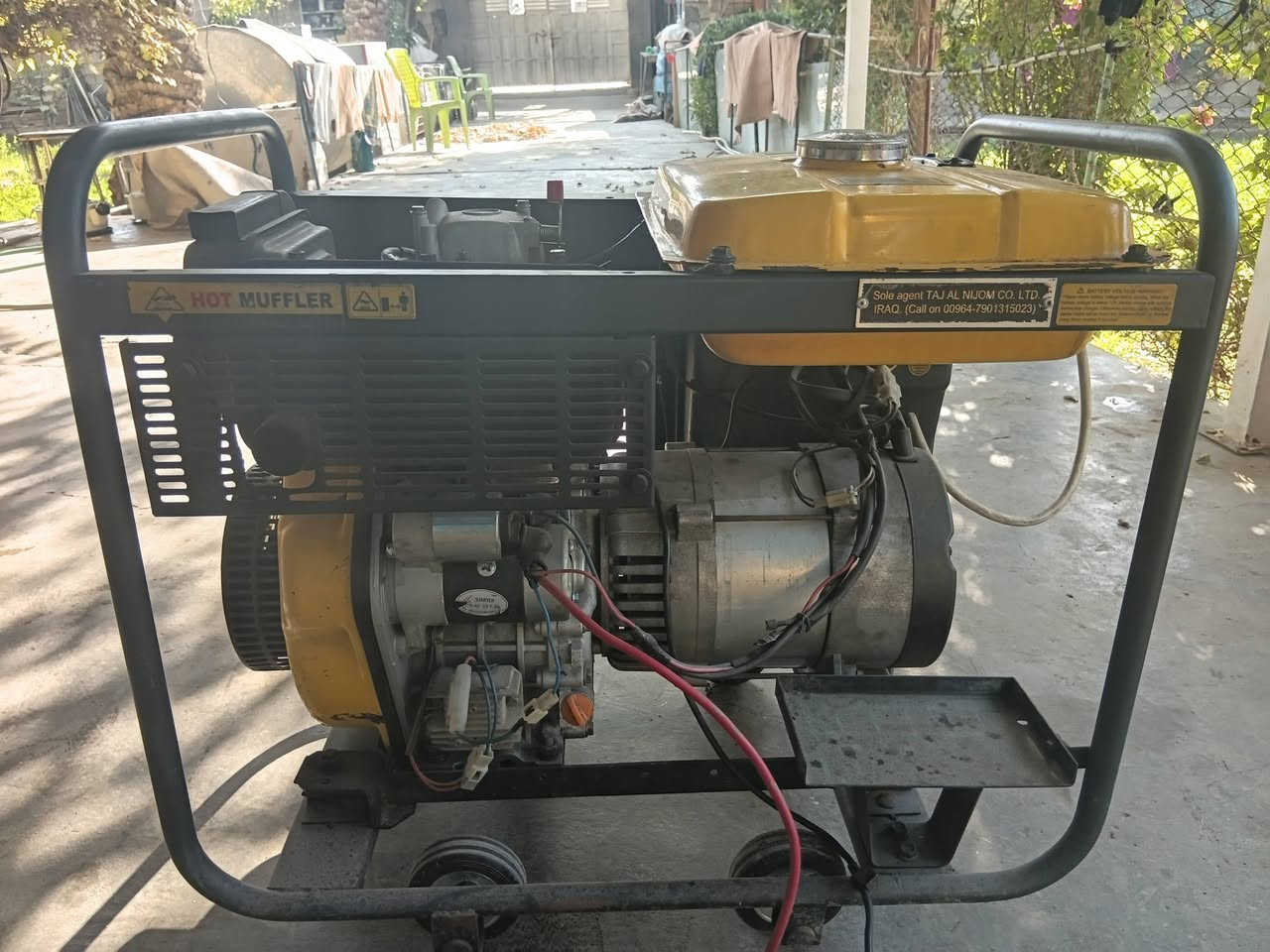 السلام عليكم مولده ٥ كيفي كاز وملف دبدوب مولده كامله مابيها اي نقص مولده شغاله على الفحص السعر  ٤٠٠ وبيها مجال بسيط العنوان بغداد الراشدية 
***********
