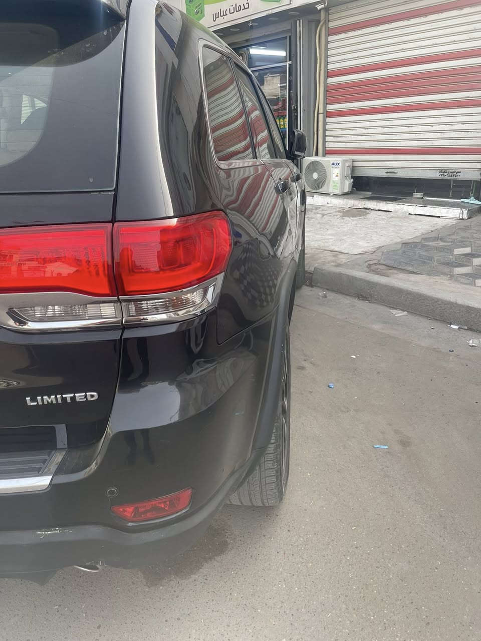 السلام عليكم جيب لمتدد ابلاص 3 شاشات خليجي  2017 رقم بغداد دولي هزه جديده للبيع مكفوله من الصبغ والتبديل ماعدى اماكن البارد الموضحه بالسونار المرفق مع الصور السعر 245 وبيه مجال الاتصال على الرقم ***********مكان السياره بغداد اعظميه
