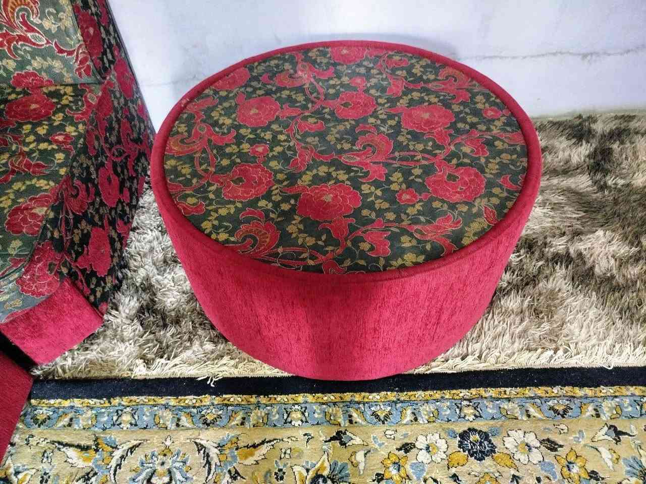 قنفات مستخدم عدد 9
8متر ونص  سعر 130الف بي مجال للشراي مكاني كركوك حي النصر رقمي *********** واتساب
