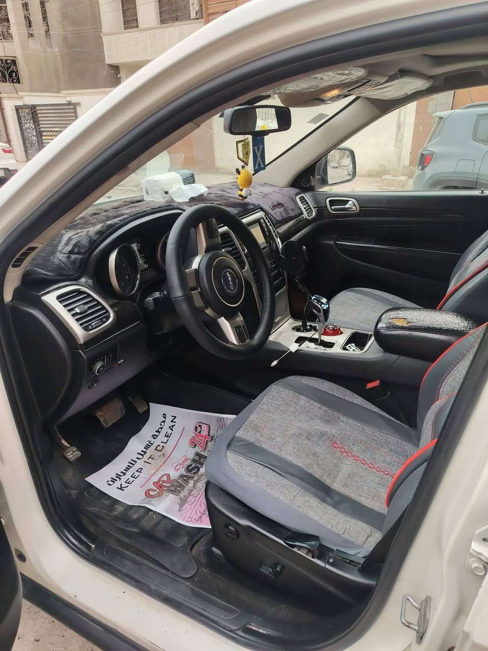 السلام عليكم
جيب لاريدو موديل 2012رقم بغداد بأسمي تحويل ثاني يوم وسونر موجود بالصور 
السعر 145
مواصفات
بانوراما ويل عشرين جديد مع تاير تحكم ستيرن كراسي كهرباء بجم جديد بالكامل بكلايتات جدد صدر جديد امامي خلفي فور ويل وملغي مسوي تو ويل  اكسل جديد كير جديد وبيه ضمان تورباين واويل بم  ضمان 6 اشهر محرك جميع تفرعاته جدد منضومه بانزين جديده عبوه موبر اصلي واتر بم اصلي براد دهن اصلي تراي للبصرة سياره مال جناي  السياره بدون دواخل  بس براكيت صفحه السايق معدل وارد كندي خير من الله شوف بعينك احسن والسونر بالمنشور  مكاني بغداد


**إذا كنت صاحب هذا الإعلان وتريد حذفه لأي سبب، رجاءا أرسل رسالة إلى الدعم الفني**