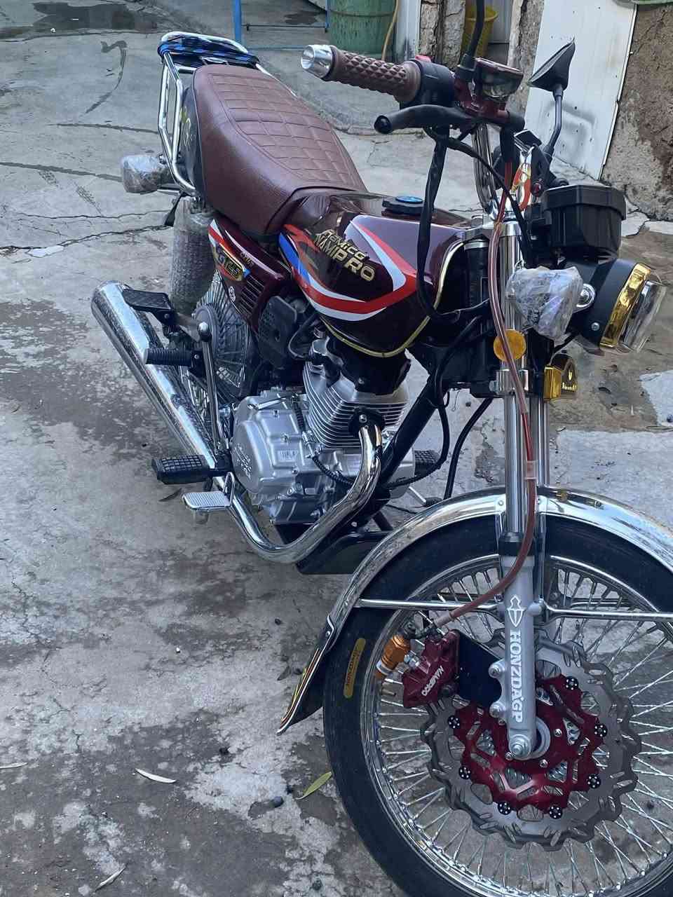 سلام عليكم مطور لبيع موديل 2026 عشرين يوم مستعل شرط لوك وضع شركه سعره 750 بي مجال قليل *********** خاص مفتوح
