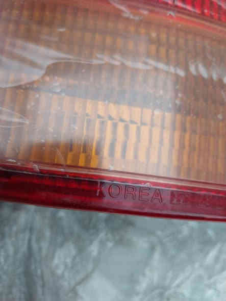 السلام عليكم 
بك لايت سوناتا منغولي جهة السايق اصلي جديد مامستعمل .
للاستفسار :- بغداد/كراج الخالدي  ساحة الطيران / الشارع العريض 
ابو علي / ***********
