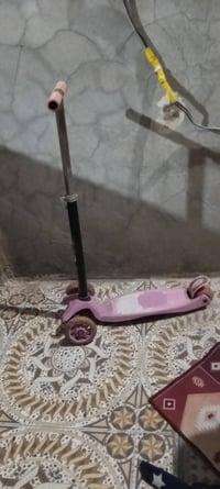 سكوتر • 15 مكان • مع خيمة