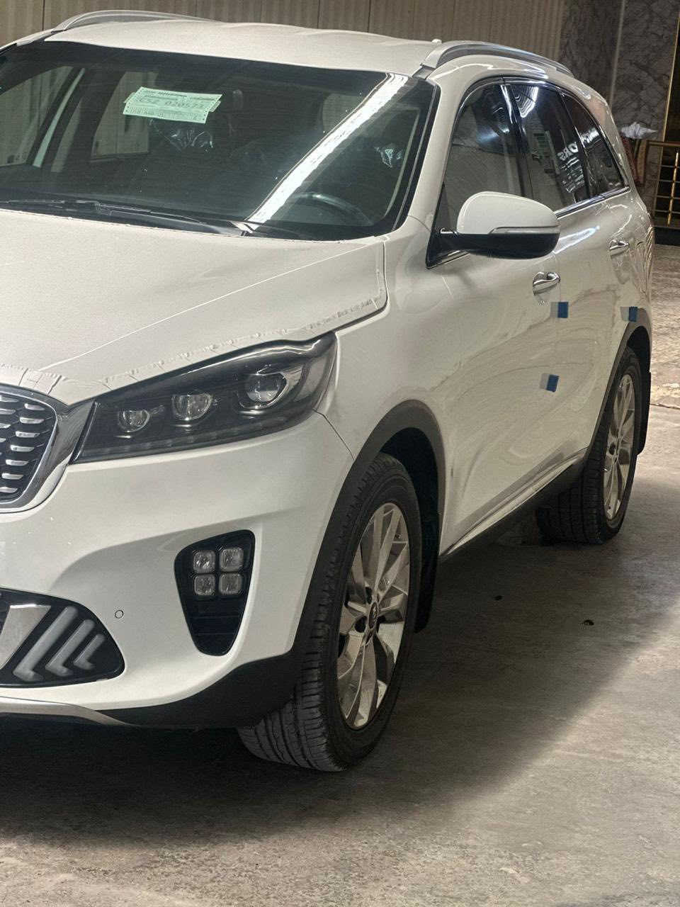 سلام عليكم سورنتو موديل 2020 رقم نكليزي تحويل مباشر بسمي سياره كفاله عامه تخم تاير مكينه كير حداديه تبريد تدفه كله وكاله وجديد سياره ستخدام شخصي ما نقصها اي شي سياره ماشيه (60)الف فول مواصفات السعر(280)للاستفسار اتصل
(***********)
(‭0773 206 0822‬)
